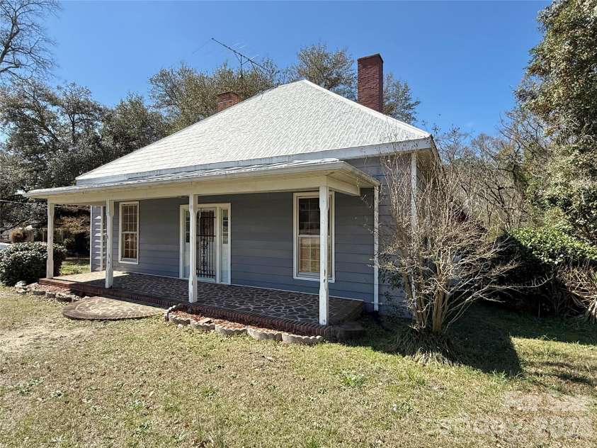 117 Church Street, Morven, NC 28119.  MLS# CAR4355891, YatesRealty ID 13237. 
