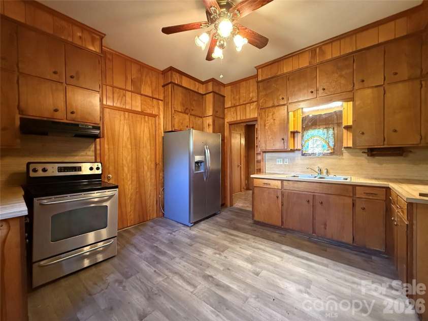 117 Church Street, Morven, NC 28119.  MLS# CAR4355891, YatesRealty ID 13237. 