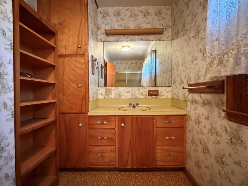 117 Church Street, Morven, NC 28119.  MLS# CAR4355891, YatesRealty ID 13237. 