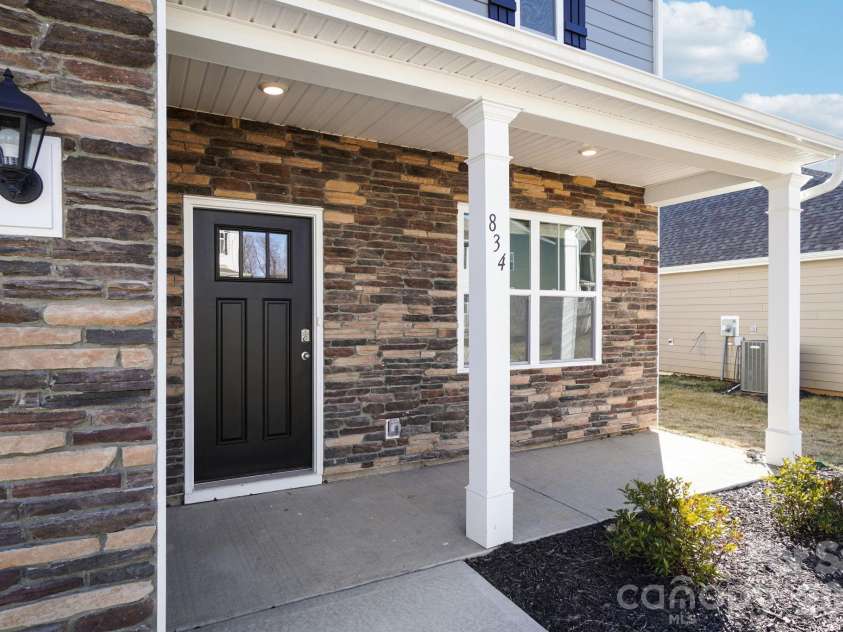 834 Adelston Lane, Asheville, NC 28804.  MLS# CAR4328239, YatesRealty ID 13238. 