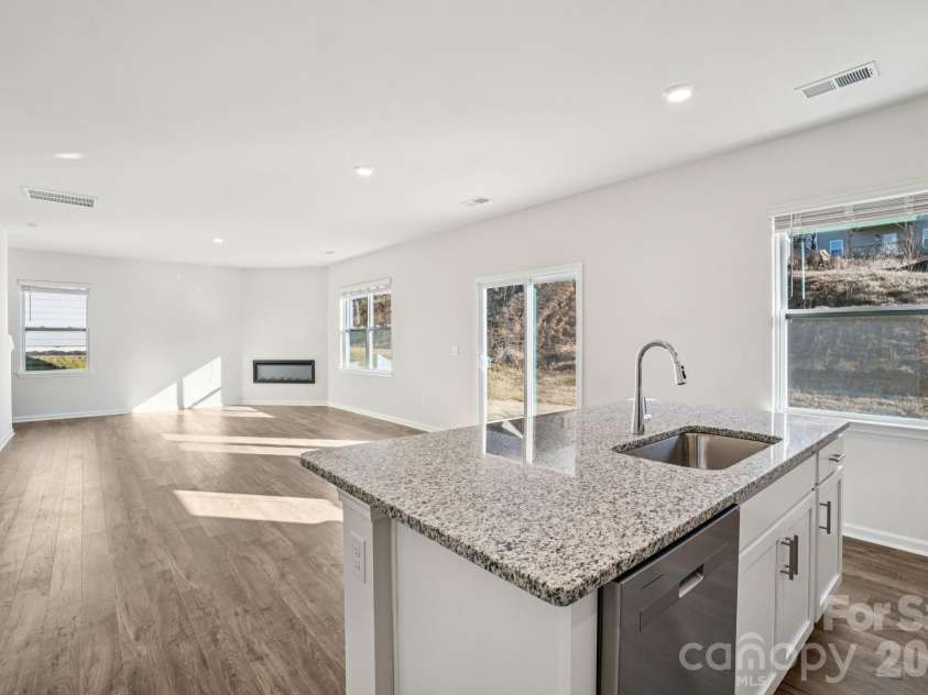 834 Adelston Lane, Asheville, NC 28804.  MLS# CAR4328239, YatesRealty ID 13238. 