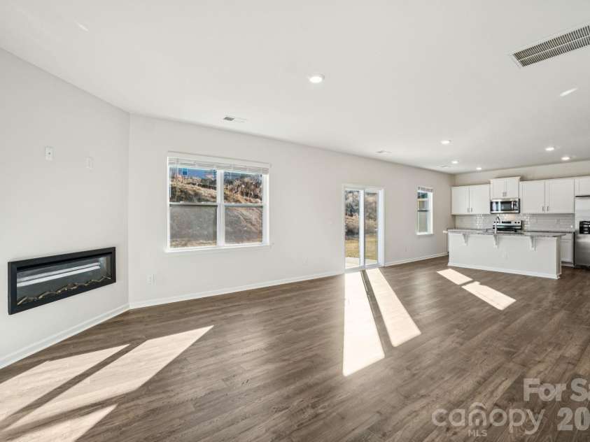 834 Adelston Lane, Asheville, NC 28804.  MLS# CAR4328239, YatesRealty ID 13238. 