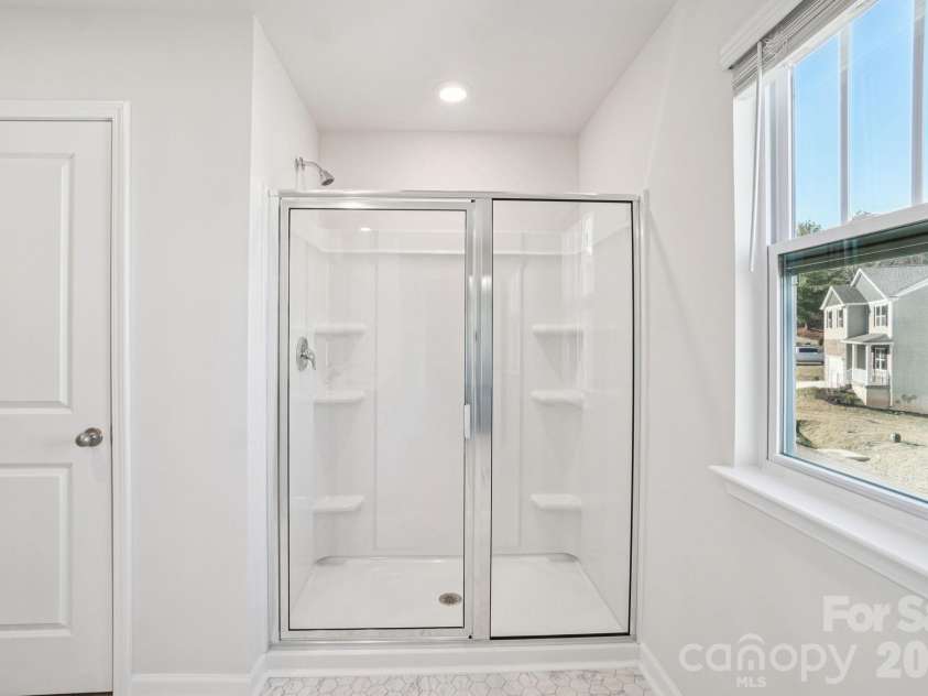 834 Adelston Lane, Asheville, NC 28804.  MLS# CAR4328239, YatesRealty ID 13238. 