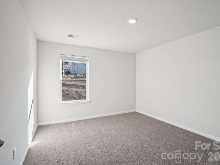 834 Adelston Lane, Asheville, NC 28804.  MLS# CAR4328239, YatesRealty ID 13238. 