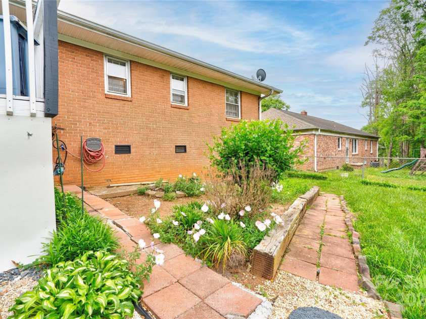 109 Ashley Street, Shelby, NC 28150.  MLS# CAR4256625, YatesRealty ID 13239. Back