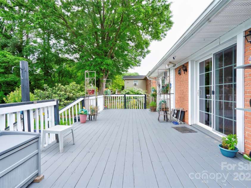 109 Ashley Street, Shelby, NC 28150.  MLS# CAR4256625, YatesRealty ID 13239. Back  Deck