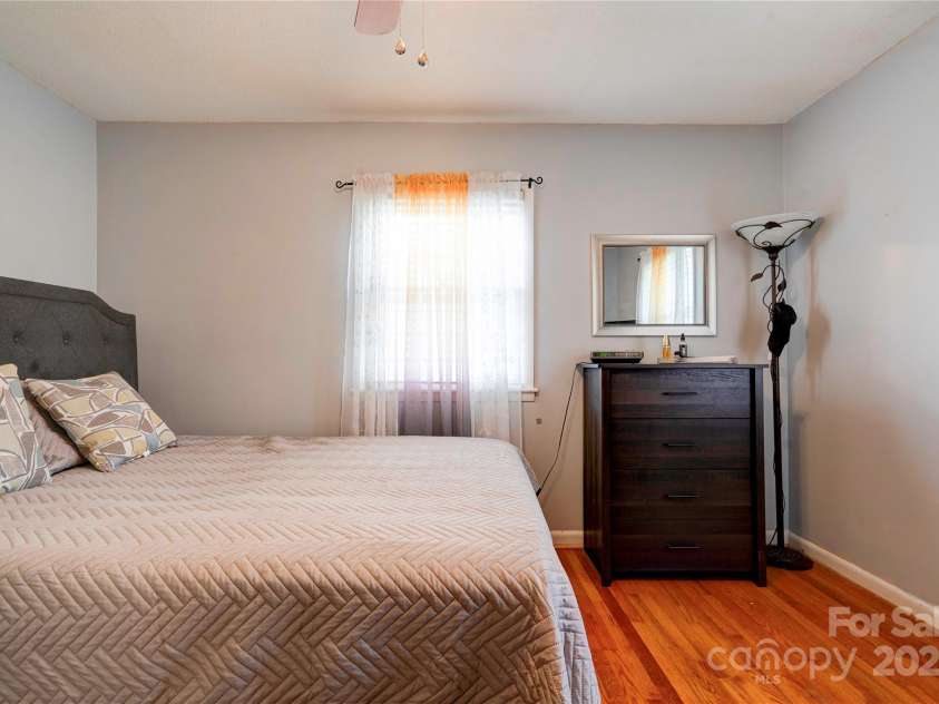 109 Ashley Street, Shelby, NC 28150.  MLS# CAR4256625, YatesRealty ID 13239. Primary Bedroom