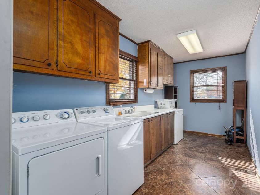 4866 Hwy 150 Highway, Lincolnton, NC 28092.  MLS# CAR4317614, YatesRealty ID 1324. 