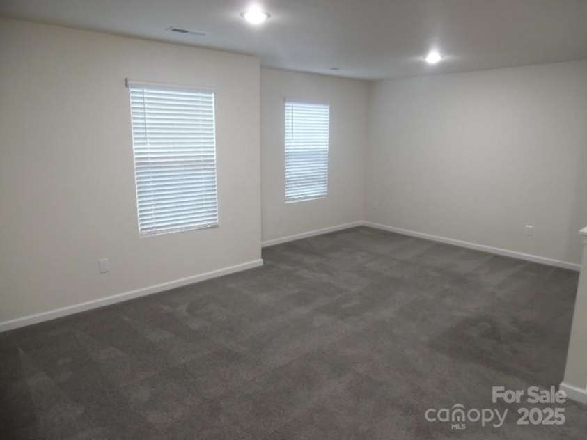 586 30th Avenue Circle, Hickory, NC 28601.  MLS# CAR4225668, YatesRealty ID 1324. Loft (upstairs)