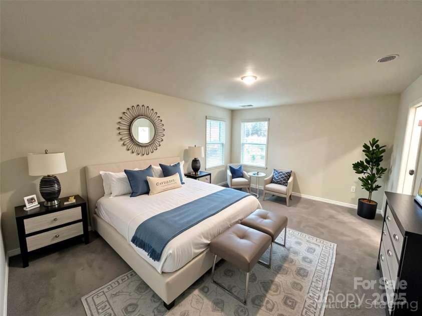 586 30th Avenue Circle, Hickory, NC 28601.  MLS# CAR4328524, YatesRealty ID 1324. 