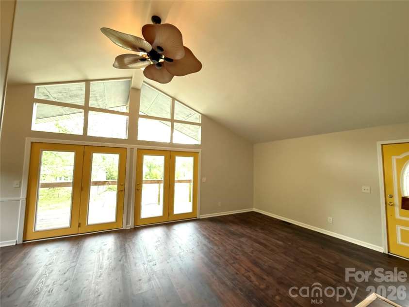 18 Briar Fork Way, Fletcher, NC 28732.  MLS# CAR4322791, YatesRealty ID 13240. 