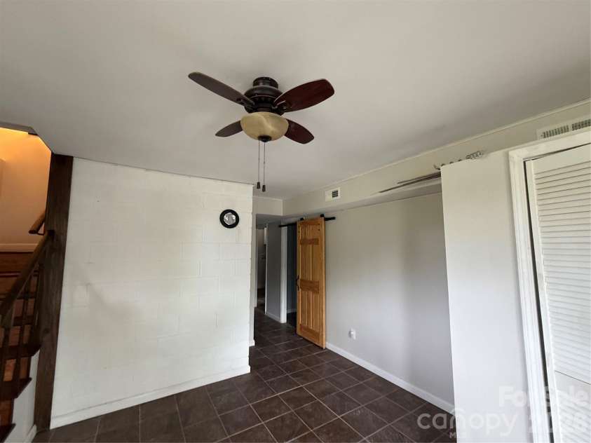 18 Briar Fork Way, Fletcher, NC 28732.  MLS# CAR4322791, YatesRealty ID 13240. 