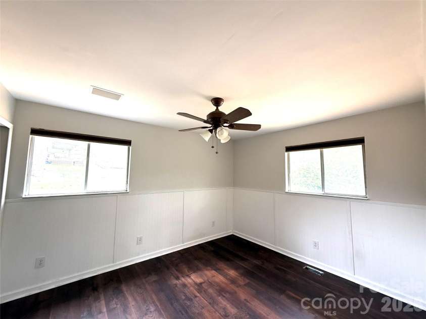 18 Briar Fork Way, Fletcher, NC 28732.  MLS# CAR4322791, YatesRealty ID 13240. 