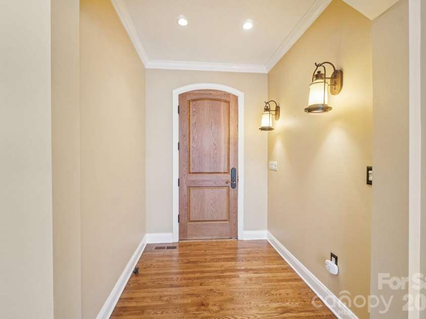 304 Pine Forest Trace, Hendersonville, NC 28739.  MLS# CAR4356124, YatesRealty ID 13241. 