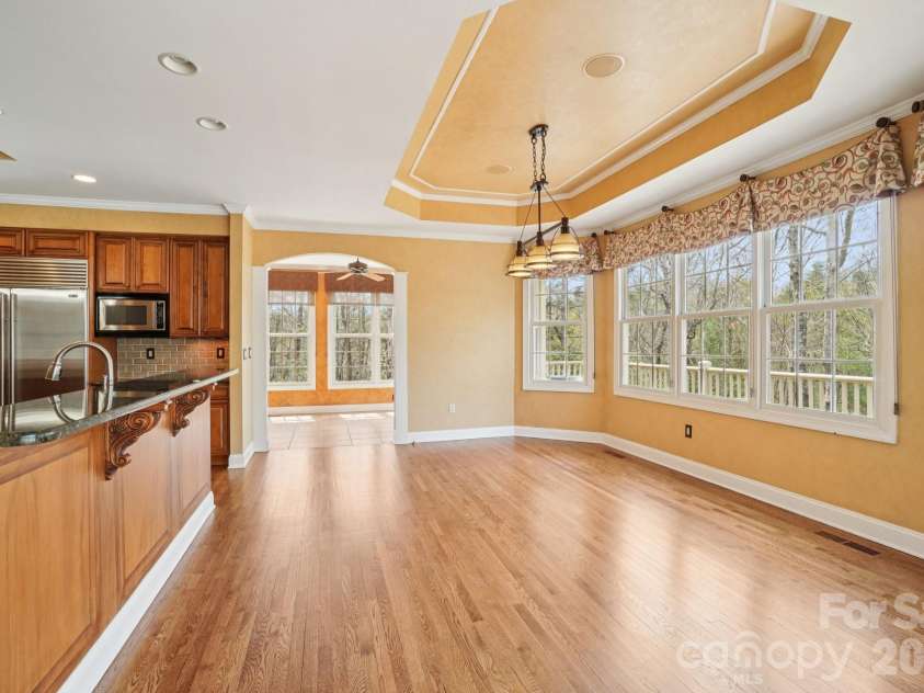 304 Pine Forest Trace, Hendersonville, NC 28739.  MLS# CAR4356124, YatesRealty ID 13241. 