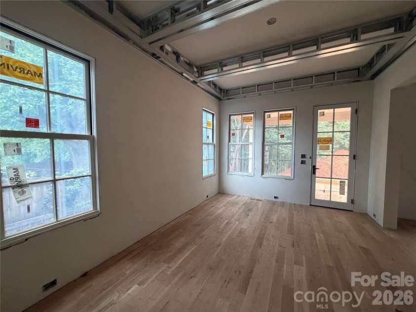 4127 Commonwealth Avenue, Charlotte, NC 28205.  MLS# CAR4325591, YatesRealty ID 13242. 