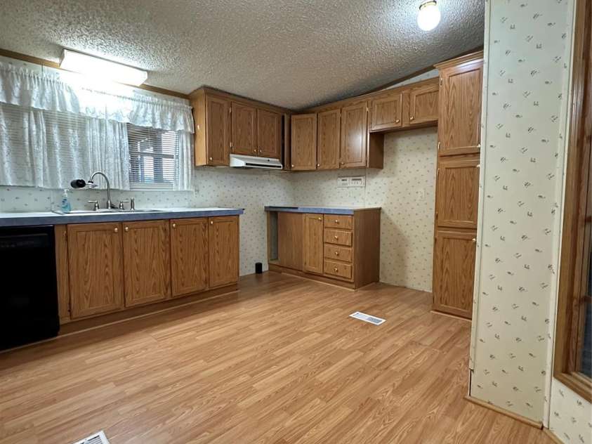 51 Kings Drive, Taylorsville, NC 28681.  MLS# CAR4245754, YatesRealty ID 13242. 