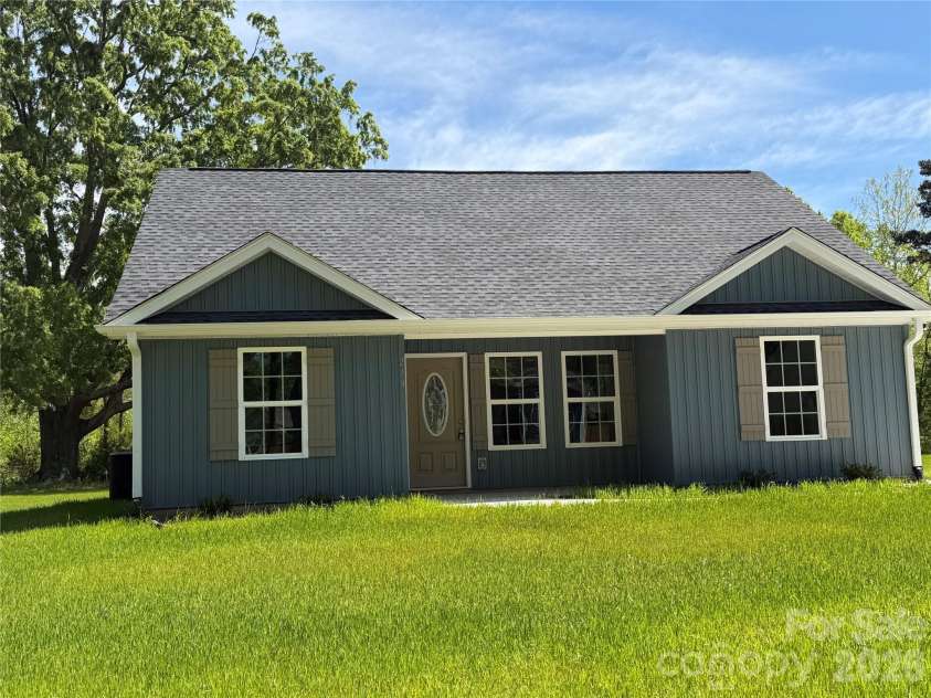 218 McClain Street, York, SC 29745.  MLS# CAR4325787, YatesRealty ID 13243. Frontview