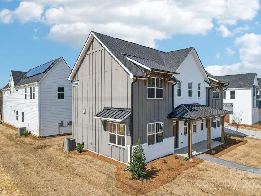 809 Terra Drive, Tega Cay, SC 29708.  MLS# CAR4195842, YatesRealty ID 13244. Side View of Home