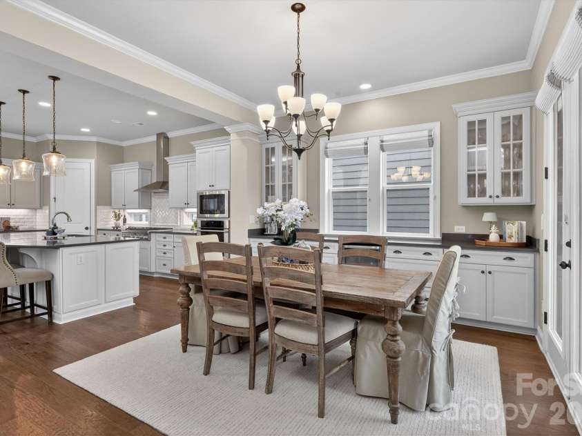 7712 Waverly Walk Avenue, Charlotte, NC 28277.  MLS# CAR4356681, YatesRealty ID 13246. 