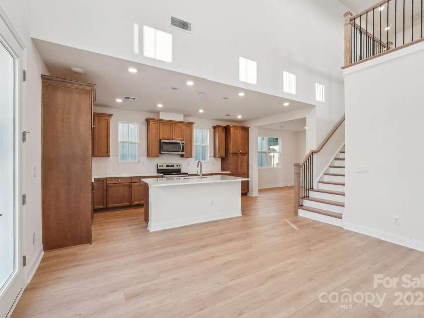 817 Terra Drive, Tega Cay, SC 29708.  MLS# CAR4195740, YatesRealty ID 13246. Kitchen