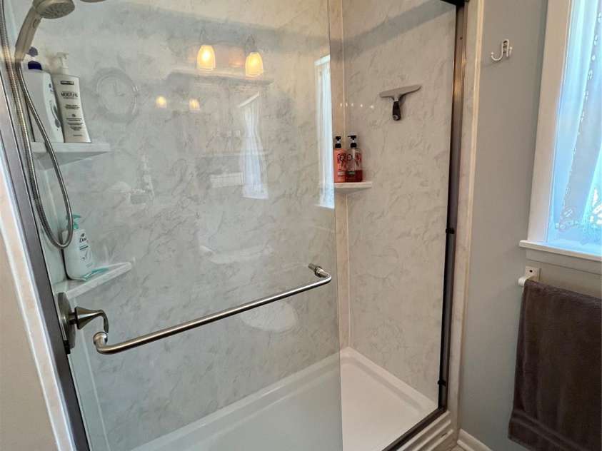 24530 Ridgecrest Road, Locust, NC 28097.  MLS# CAR4369926, YatesRealty ID 13247. Bathroom