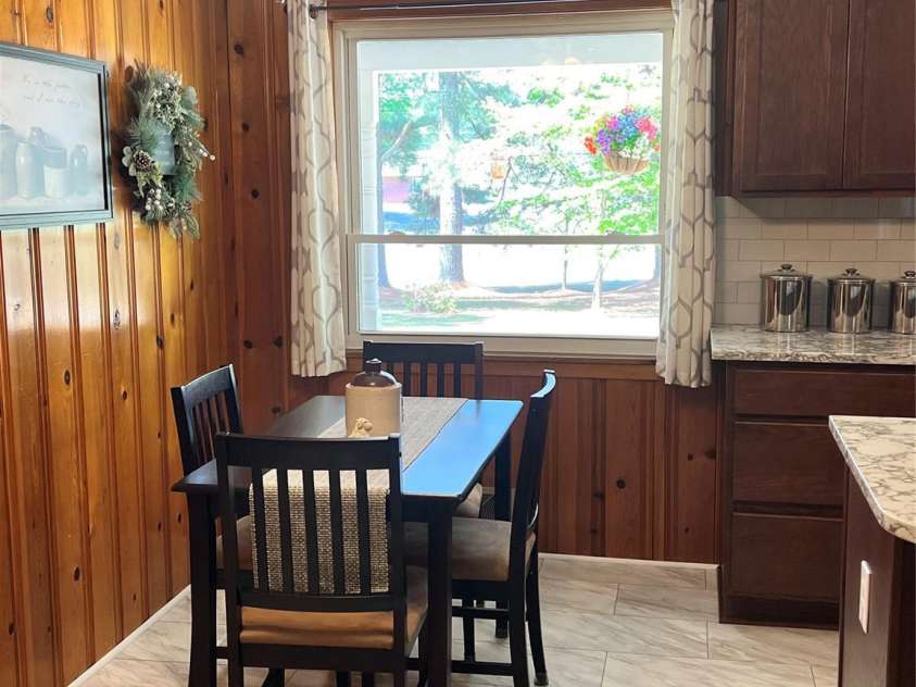 24530 Ridgecrest Road, Locust, NC 28097.  MLS# CAR4369926, YatesRealty ID 13247. Breakfast Area