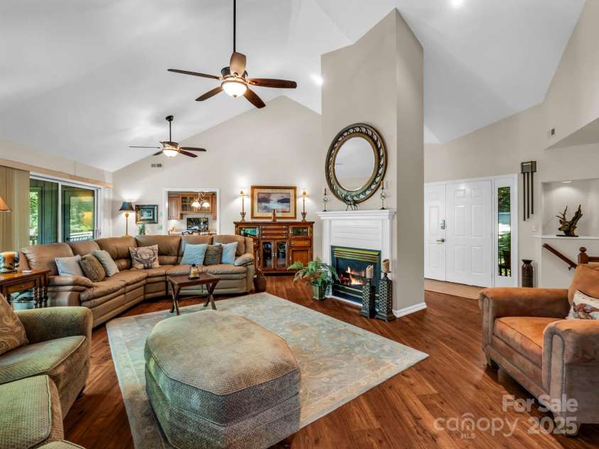 193 Downing Place, Lake Lure, NC 28746.  MLS# CAR4280208, YatesRealty ID 13248. 