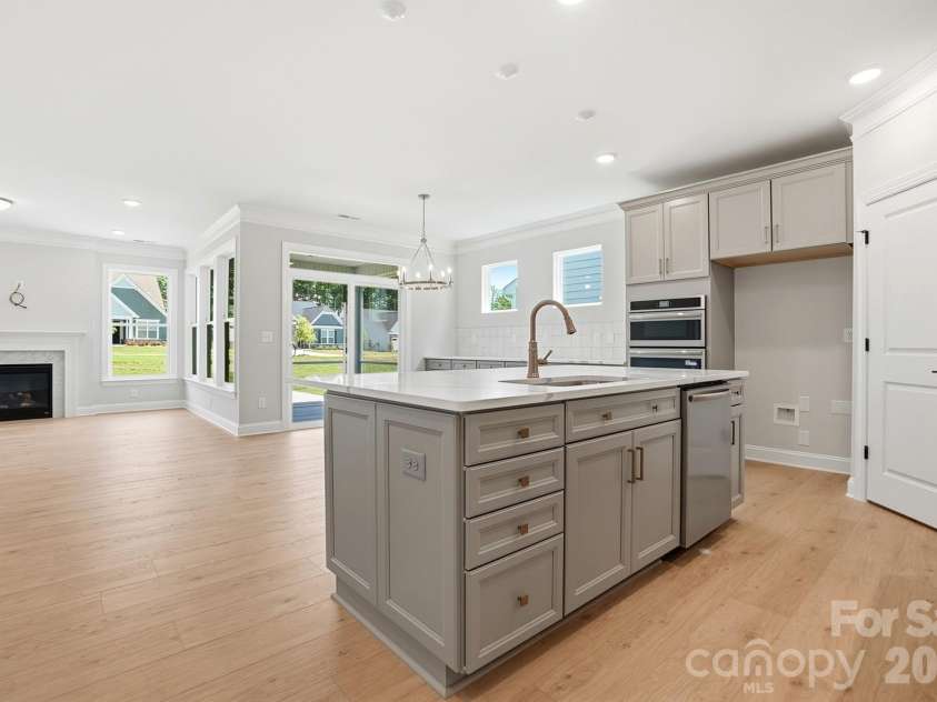 2038 Mantle Ridge Drive, Indian Trail, NC 28079.  MLS# CAR4368327, YatesRealty ID 13249. Kitchen