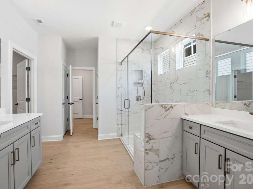 2038 Mantle Ridge Drive, Indian Trail, NC 28079.  MLS# CAR4368327, YatesRealty ID 13249. Primary Bathroom
