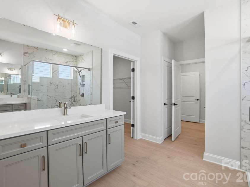 2038 Mantle Ridge Drive, Indian Trail, NC 28079.  MLS# CAR4368327, YatesRealty ID 13249. Primary Bathroom