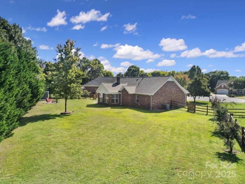 849 Treva Anne Drive, Concord, NC 28027.  MLS# CAR4300461, YatesRealty ID 13249. 