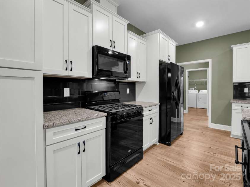 140 Cove Crest Drive, Rutherfordton, NC 28139.  MLS# CAR4321200, YatesRealty ID 1325. 