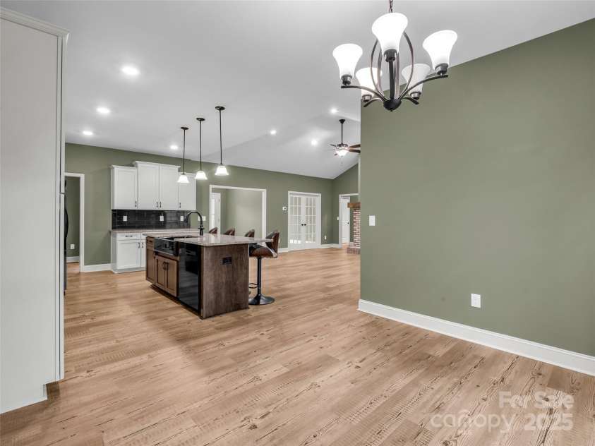 140 Cove Crest Drive, Rutherfordton, NC 28139.  MLS# CAR4321200, YatesRealty ID 1325. 