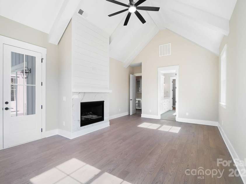 154 Fox Hunt Drive, Mooresville, NC 28117.  MLS# CAR4278407, YatesRealty ID 1325. 