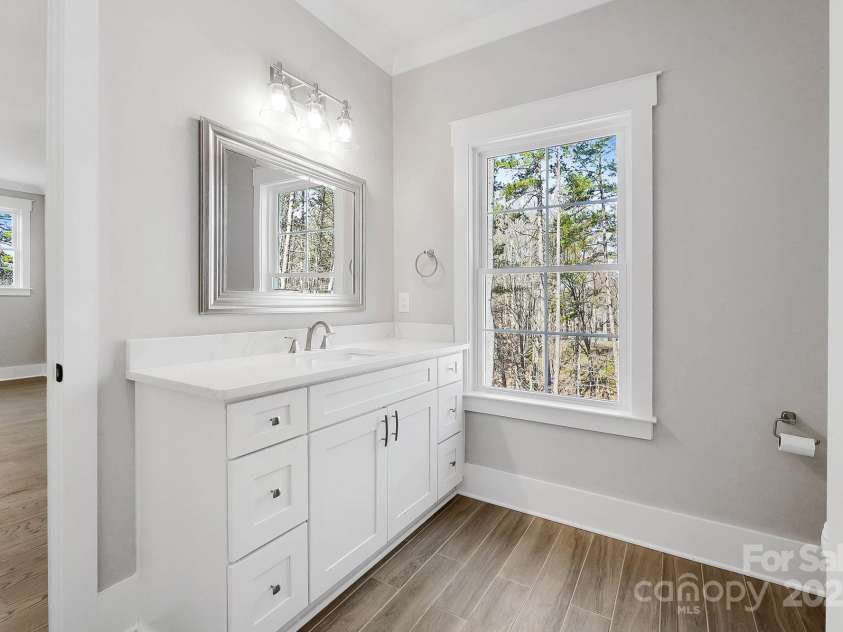 154 Fox Hunt Drive, Mooresville, NC 28117.  MLS# CAR4278407, YatesRealty ID 1325. 