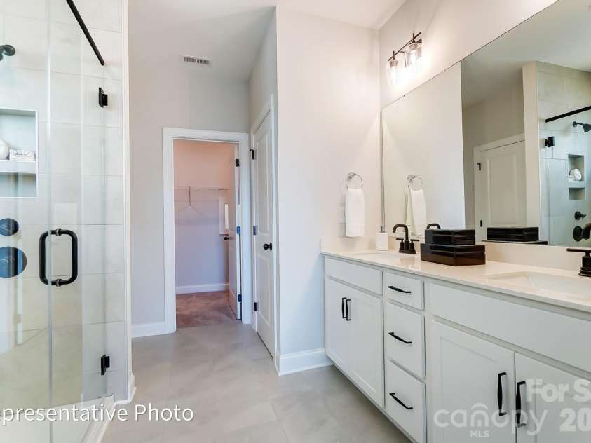 3033 Bent Willow Drive, Indian Trail, NC 28079.  MLS# CAR4354335, YatesRealty ID 13252. 