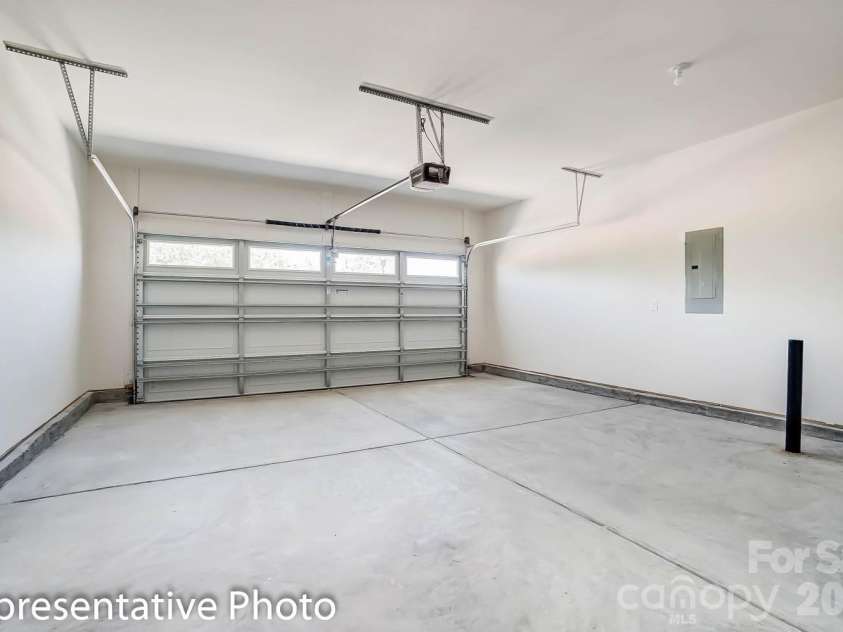 3033 Bent Willow Drive, Indian Trail, NC 28079.  MLS# CAR4354335, YatesRealty ID 13252. 
