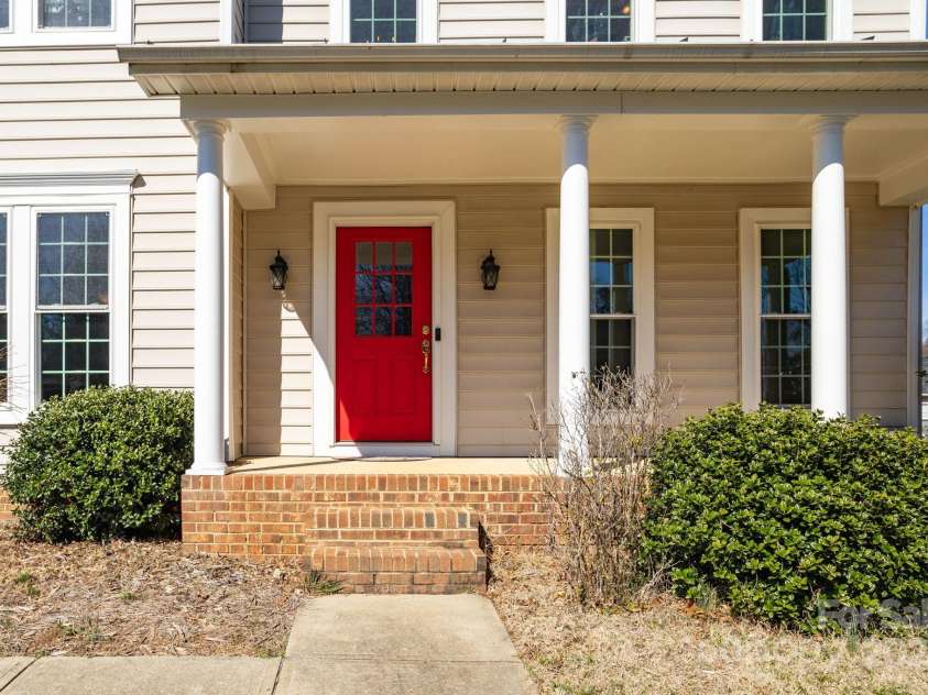 2010 Hollyhedge Lane, Indian Trail, NC 28079.  MLS# CAR4227208, YatesRealty ID 13253. 