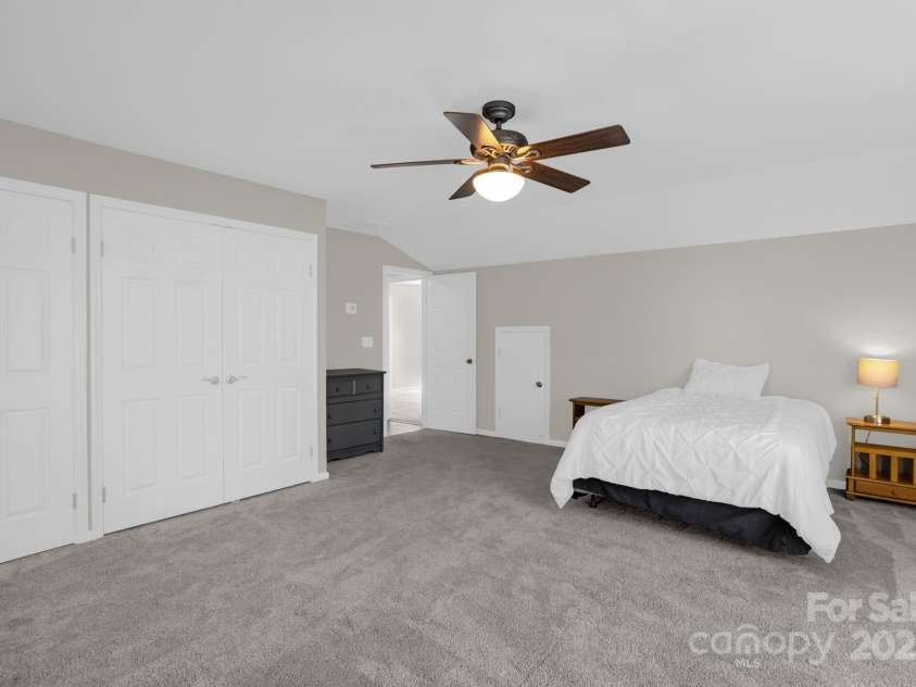 2010 Hollyhedge Lane, Indian Trail, NC 28079.  MLS# CAR4227208, YatesRealty ID 13253. 