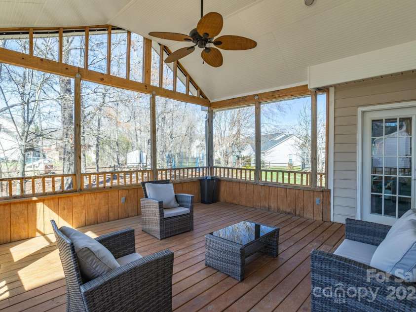 2010 Hollyhedge Lane, Indian Trail, NC 28079.  MLS# CAR4227208, YatesRealty ID 13253. 