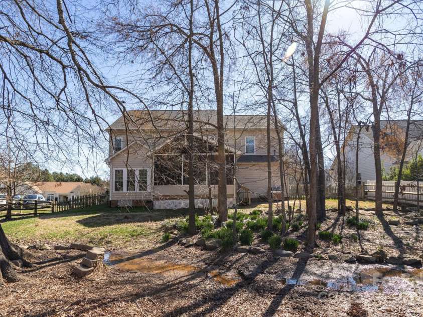 2010 Hollyhedge Lane, Indian Trail, NC 28079.  MLS# CAR4227208, YatesRealty ID 13253. 