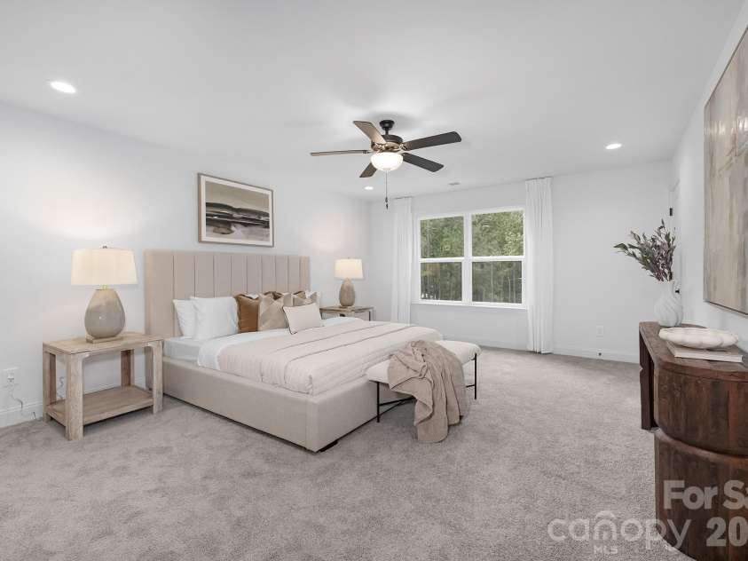 5549 Manning Road, Charlotte, NC 28269.  MLS# CAR4368072, YatesRealty ID 13253. Representation
