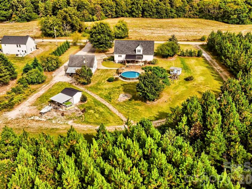 176 Griffin Road, Pageland, SC 29728.  MLS# CAR4307354, YatesRealty ID 13254. 