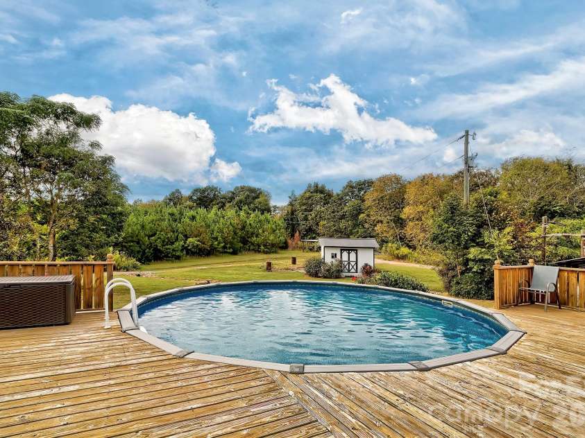 176 Griffin Road, Pageland, SC 29728.  MLS# CAR4307354, YatesRealty ID 13254. 
