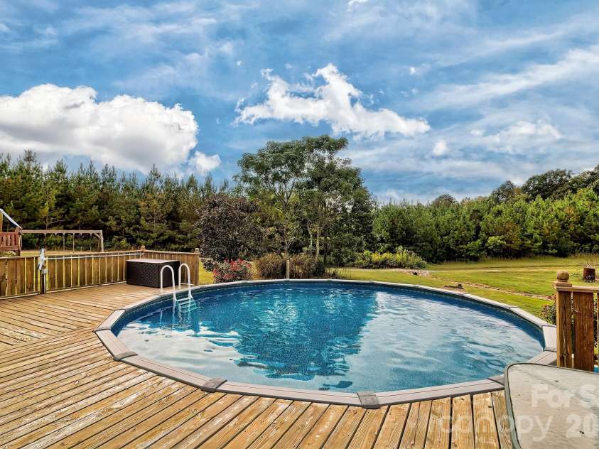 176 Griffin Road, Pageland, SC 29728.  MLS# CAR4307354, YatesRealty ID 13254. 