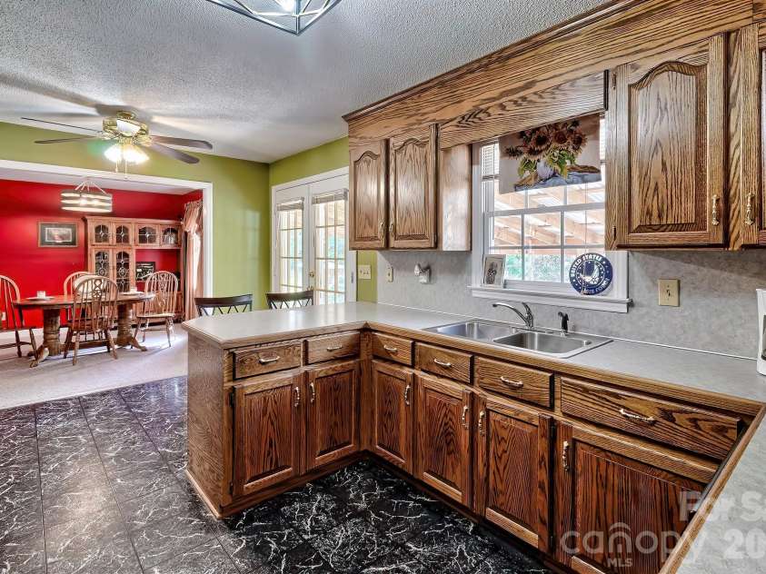 176 Griffin Road, Pageland, SC 29728.  MLS# CAR4307354, YatesRealty ID 13254. 