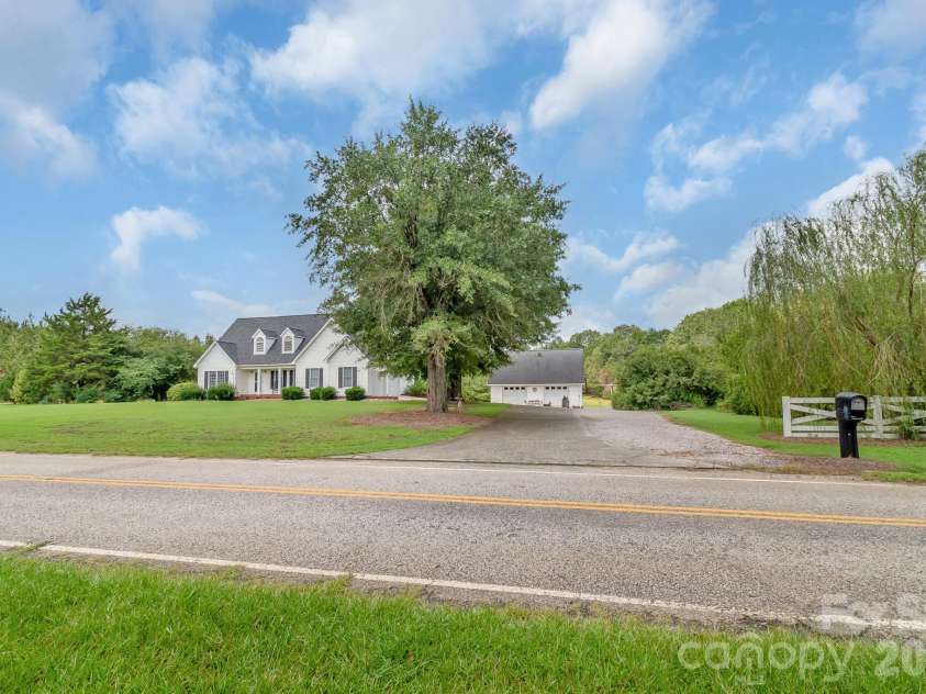 176 Griffin Road, Pageland, SC 29728.  MLS# CAR4307354, YatesRealty ID 13254. 