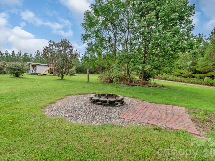176 Griffin Road, Pageland, SC 29728.  MLS# CAR4307354, YatesRealty ID 13254. 