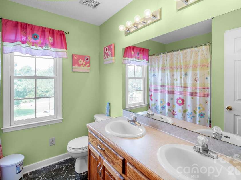 176 Griffin Road, Pageland, SC 29728.  MLS# CAR4307354, YatesRealty ID 13254. 